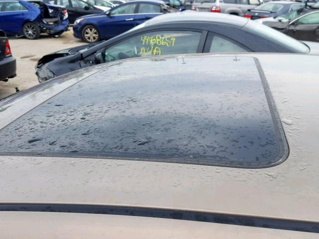 1G1ZK577X8F161619 - 2008 CHEVROLET MALIBU LTZ 棕色 照片 9