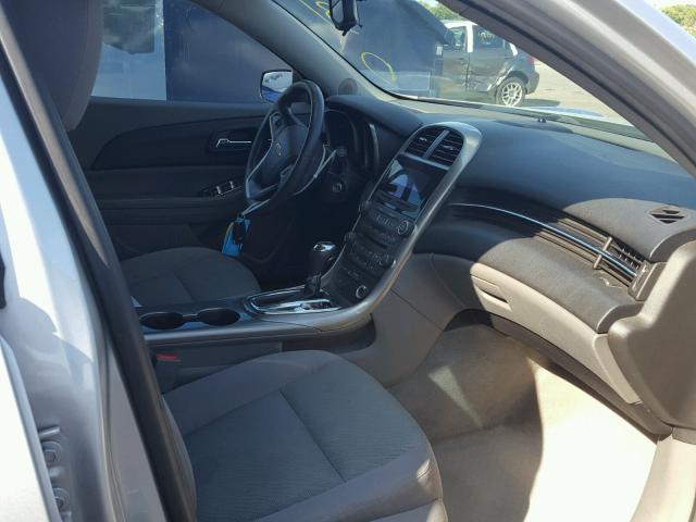 1G11A5SA5DU133185 - 2013 CHEVROLET MALIBU LS 银色 照片 5
