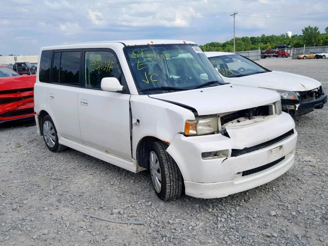 JTLKT334750186017 - 2005 TOYOTA SCION XB WHITE photo 1