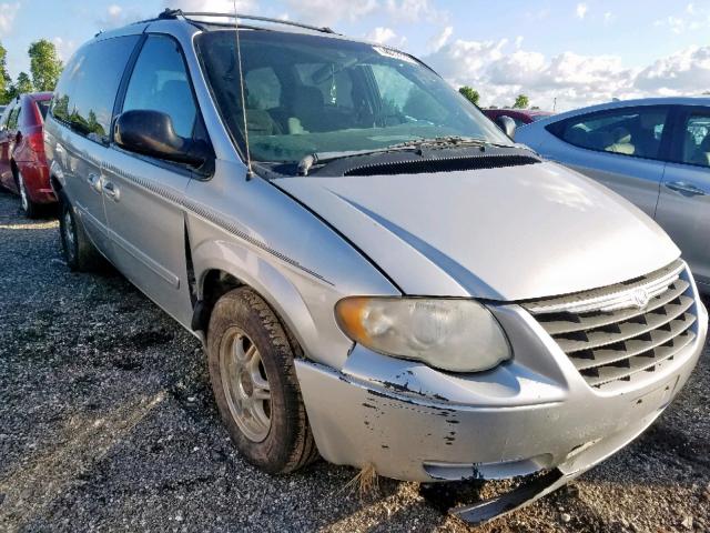 2C4GP44R05R178367 - 2005 CHRYSLER TOWN & COU SILVER photo 1