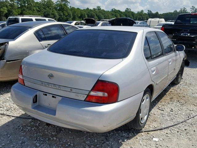 1N4DL01D7YC241953 - 2000 NISSAN ALTIMA XE SILVER photo 4