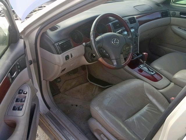 JTHBF30G920060835 - 2002 LEXUS ES 300 SILVER photo 9