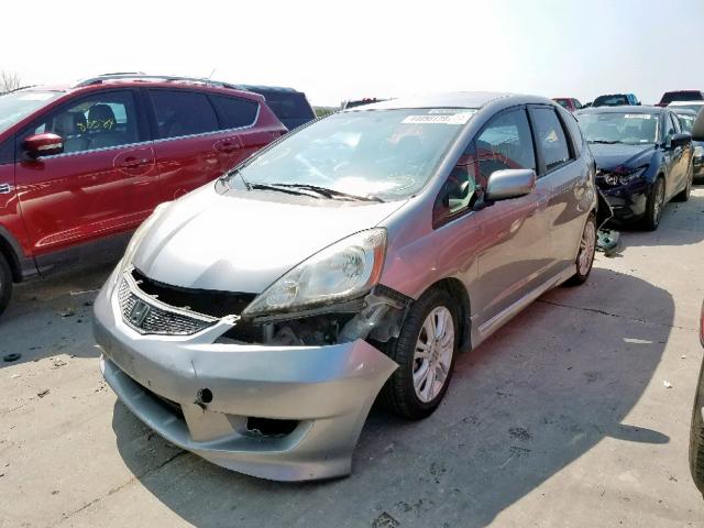 JHMGE8H43AC025947 - 2010 HONDA FIT SPORT GRAY photo 2