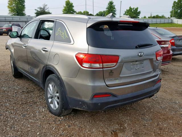 5XYPG4A36GG101879 - 2016 KIA SORENTO LX SILVER photo 3