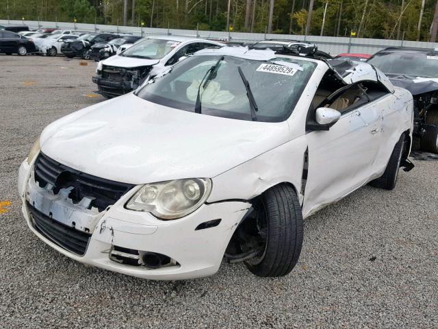 WVWFA71FX9V001966 - 2009 VOLKSWAGEN EOS LUX 白色 照片 2