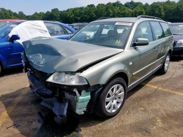 WVWVD63B41E173793 - 2001 VOLKSWAGEN PASSAT GLS GREEN photo 2