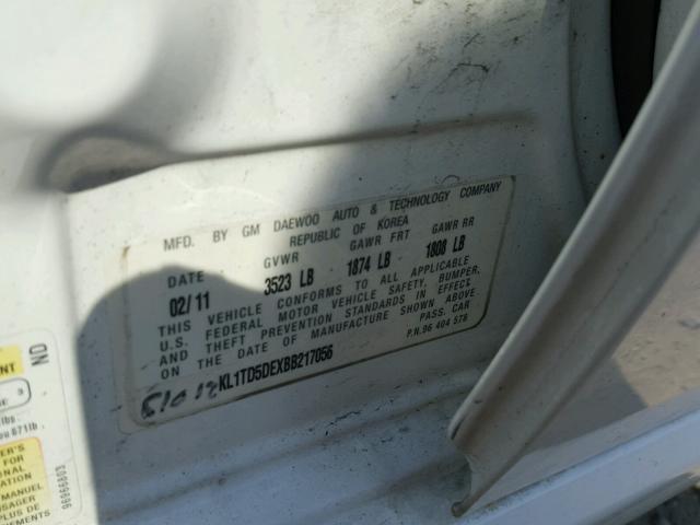 KL1TD5DEXBB217056 - 2011 CHEVROLET AVEO LS WHITE photo 10