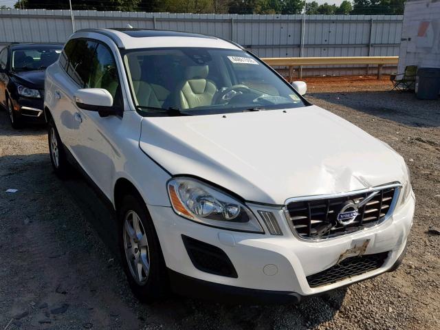 YV4952DL3C2325062 - 2012 VOLVO XC60 3.2 WHITE photo 1