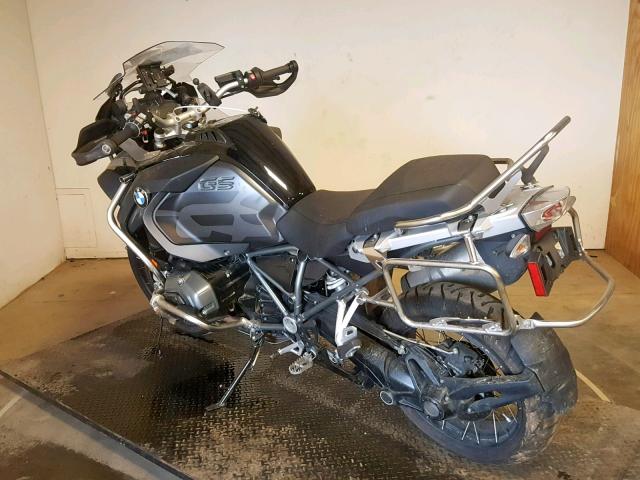 WB10A1203HZ667276 - 2017 BMW R1200 GS A BLACK photo 3