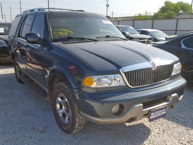 5LMFU28A2YLJ19176 - 2000 LINCOLN NAVIGATOR BLUE photo 1