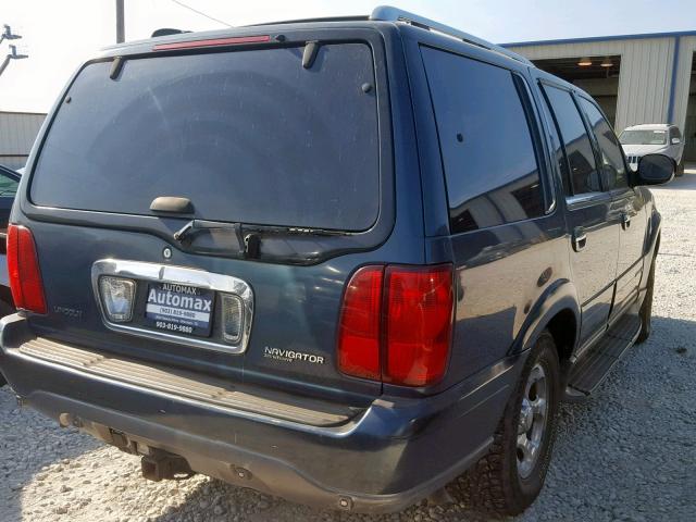 5LMFU28A2YLJ19176 - 2000 LINCOLN NAVIGATOR BLUE photo 4