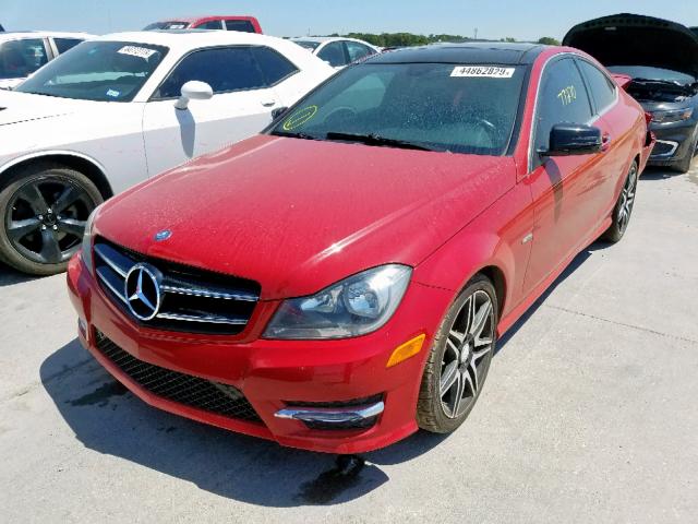 WDDGJ4HB3DG008492 - 2013 MERCEDES-BENZ C 250 RED photo 2