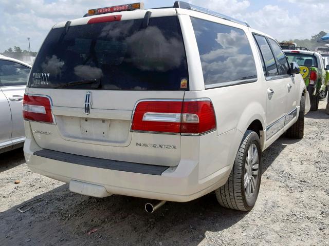 5LMFL27517LJ20745 - 2007 LINCOLN NAVIGATOR WHITE photo 4