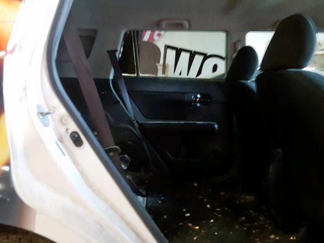 JTLZE4FE1A1112065 - 2010 TOYOTA SCION XB 白色 照片 6