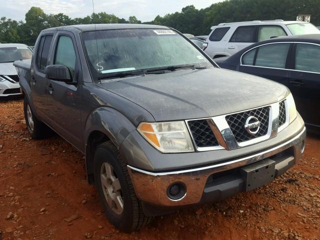 1N6AD07W78C444048 - 2008 NISSAN FRONTIER C GRAY photo 1