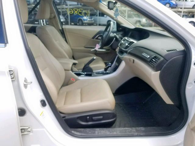 1HGCR3F84EA029649 - 2014 HONDA ACCORD EXL WHITE photo 5