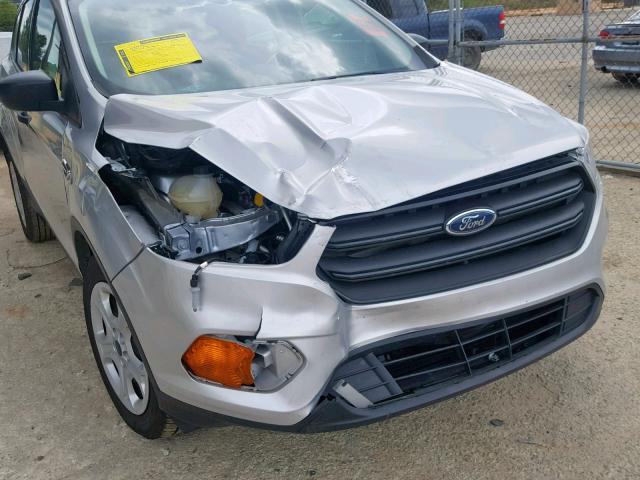 1FMCU0F75HUD72259 - 2017 FORD ESCAPE S SILVER photo 9