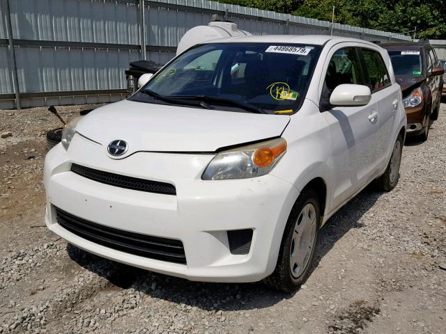 JTKKU10418J012968 - 2008 SCION XD WHITE photo 2