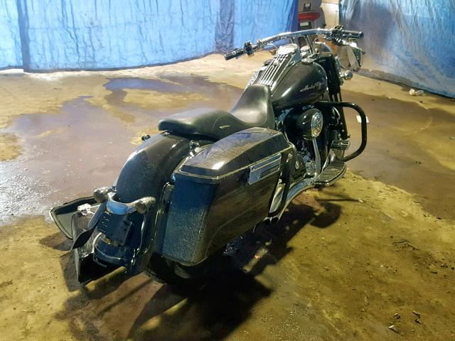 1HD1FB4169Y666424 - 2009 HARLEY-DAVIDSON FLHR BLACK photo 4