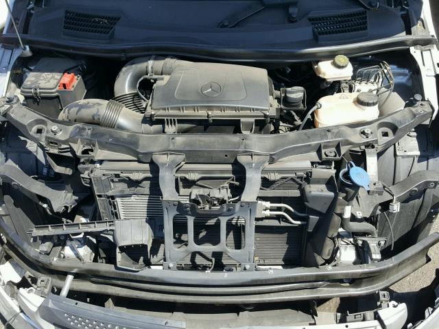 WD4PG2EE3G3160527 - 2016 MERCEDES-BENZ METRIS SILVER photo 7