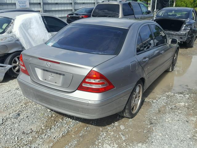 WDBRF61J93A451862 - 2003 MERCEDES-BENZ C 240 SILVER photo 4