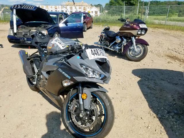 JKBZXJH10KA000041 - 2019 KAWASAKI ZX636 K GRAY photo 1