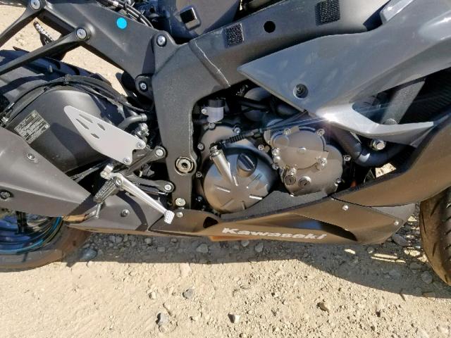 JKBZXJH10KA000041 - 2019 KAWASAKI ZX636 K GRAY photo 7