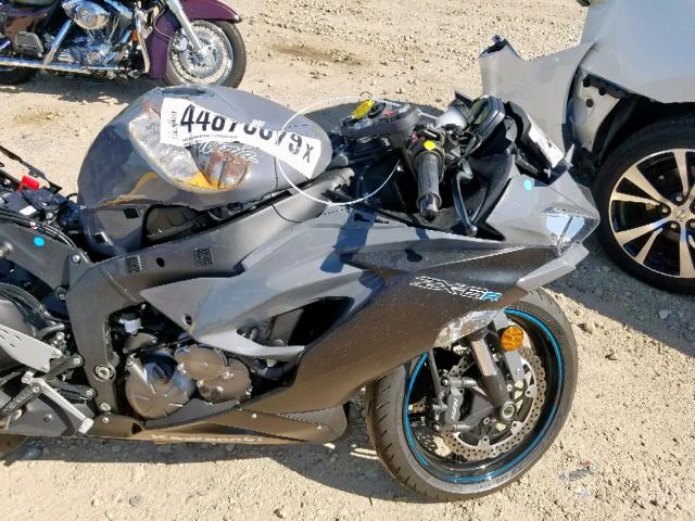 JKBZXJH10KA000041 - 2019 KAWASAKI ZX636 K GRAY photo 9