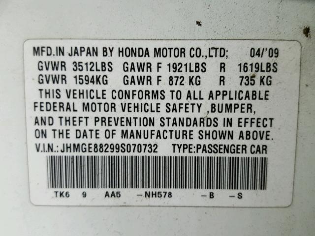 JHMGE88299S070732 - 2009 HONDA FIT WHITE photo 10