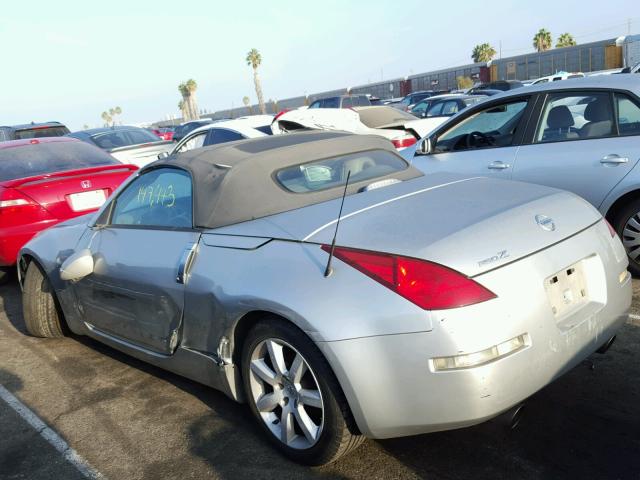 JN1AZ36A85M750017 - 2005 NISSAN 350Z ROADS SILVER photo 3