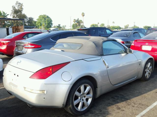 JN1AZ36A85M750017 - 2005 NISSAN 350Z ROADS SILVER photo 4