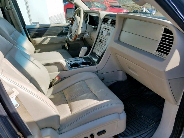 5LMFU28547LJ24168 - 2007 LINCOLN NAVIGATOR ნაცრისფერი ფოტო 5