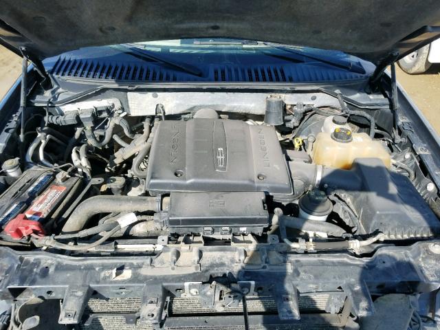 5LMFU28547LJ24168 - 2007 LINCOLN NAVIGATOR ნაცრისფერი ფოტო 7