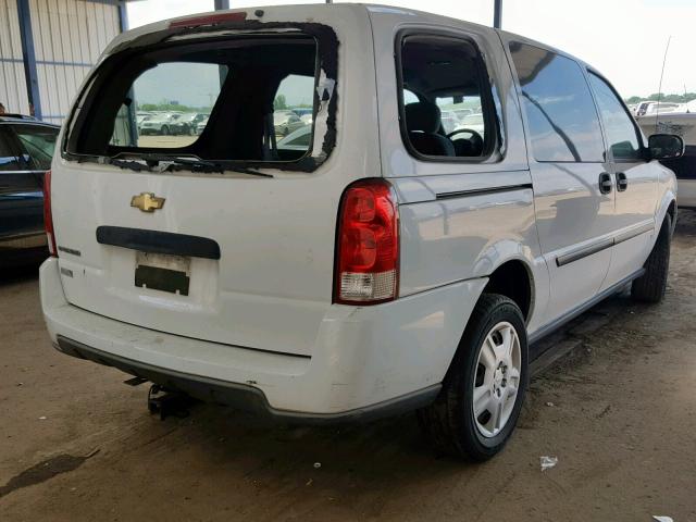 1GNDV13WX8D211419 - 2008 CHEVROLET UPLANDER WHITE photo 4