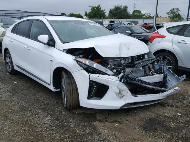 KMHC75LHXJU031396 - 2018 HYUNDAI IONIQ ELEC WHITE photo 1