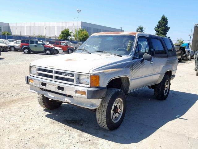 JT4RN62S7J0188396 - 1988 TOYOTA 4RUNNER RN GRAY photo 2