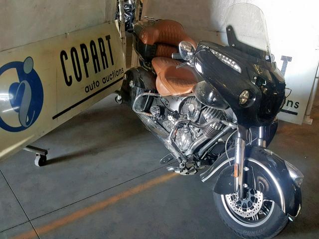 56KTRAAA0G3332829 - 2016 INDIAN MOTORCYCLE CO. ROADMASTER BLACK photo 1