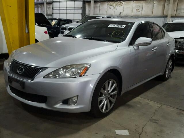 JTHCK262992030478 - 2009 LEXUS IS 250 SILVER photo 2