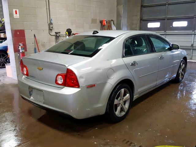 1G1ZC5E06CF371646 - 2012 CHEVROLET MALIBU 1LT 银色 照片 4