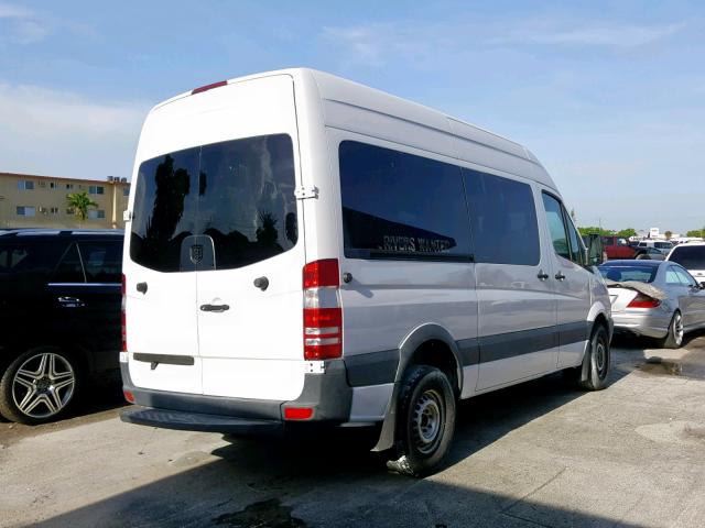 WDWPE745X85301224 - 2008 DODGE SPRINTER 2 WHITE photo 4