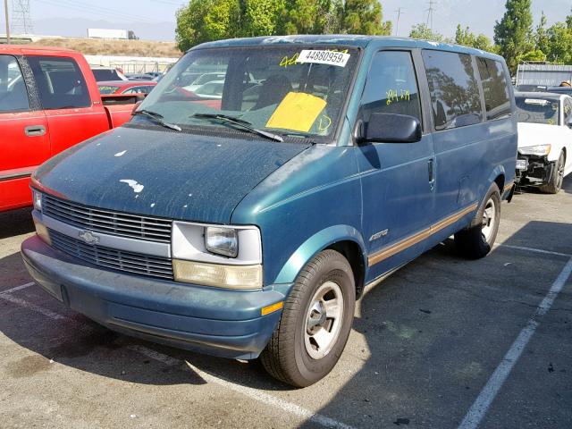 1GNDM19WXVB124590 - 1997 CHEVROLET ASTRO GREEN photo 2