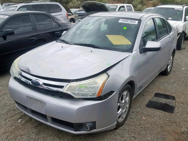 1FAHP36NX9W269173 - 2009 FORD FOCUS SES SILVER photo 2