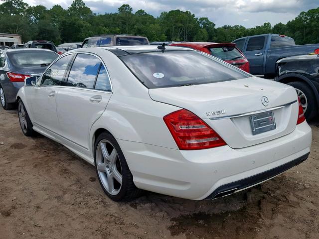 WDDNG7DBXDA532335 - 2013 MERCEDES-BENZ S 550 WHITE photo 3