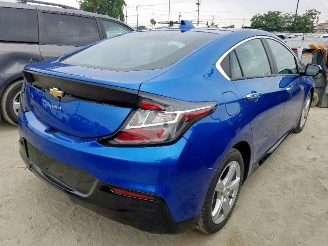 1G1RC6S51JU152978 - 2018 CHEVROLET VOLT LT BLUE photo 4