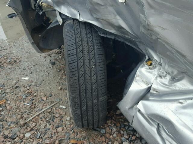 KL1TD56617B135813 - 2007 CHEVROLET AVEO BASE 银色 照片 9