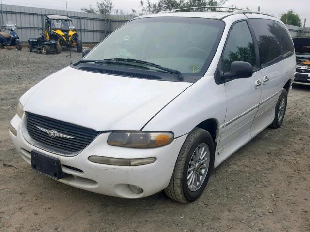 1C4GP64L9XB735351 - 1999 CHRYSLER TOWN & COU WHITE photo 2