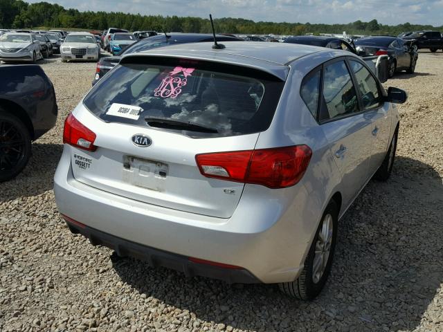 KNAFU5A25B5376496 - 2011 KIA FORTE EX SILVER photo 4