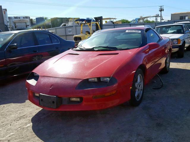 2G1FP22K4V2130586 - 1997 CHEVROLET CAMARO BAS RED photo 2