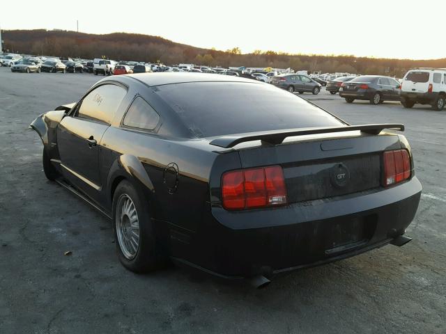 1ZVHT82HX55251398 - 2005 FORD MUSTANG GT BLACK photo 3