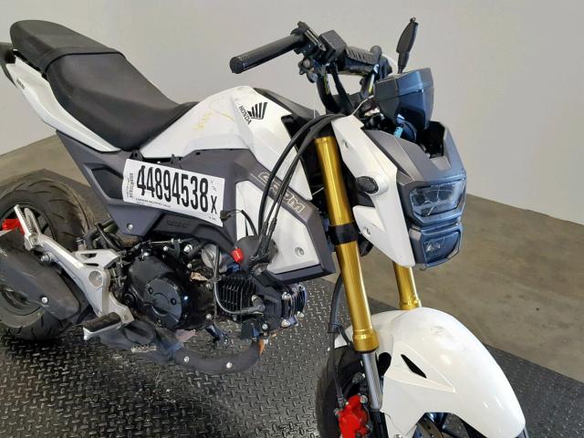 MLHJC7511J5009894 - 2018 HONDA GROM 125 WHITE photo 19